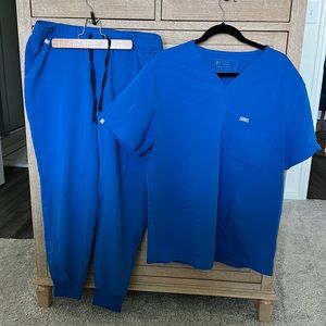 COPY - Used Figs Men’s Royal Blue Scrub Set (Large)